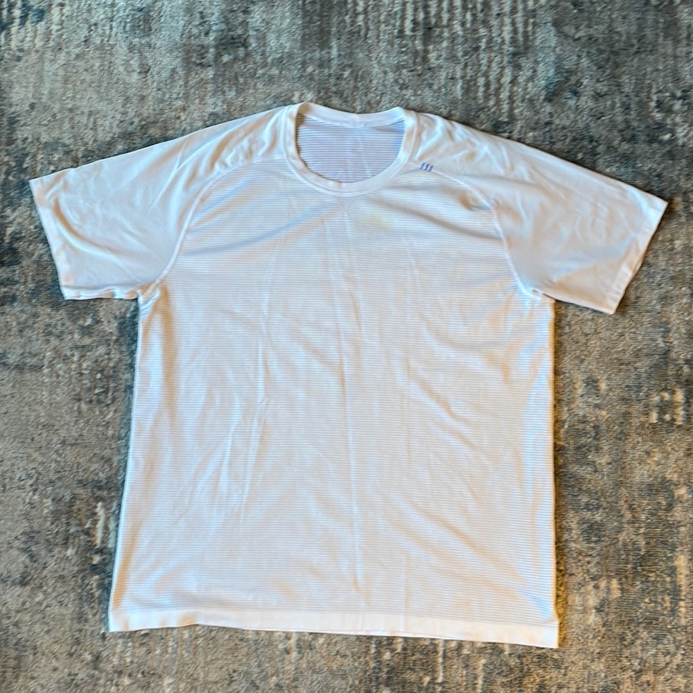 Lululemon Tshirt Size XL